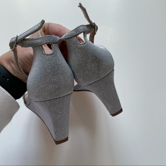 NEW Stuart Weitzman Silver Glitter Wedge Size 4 - Picture 6 of 9